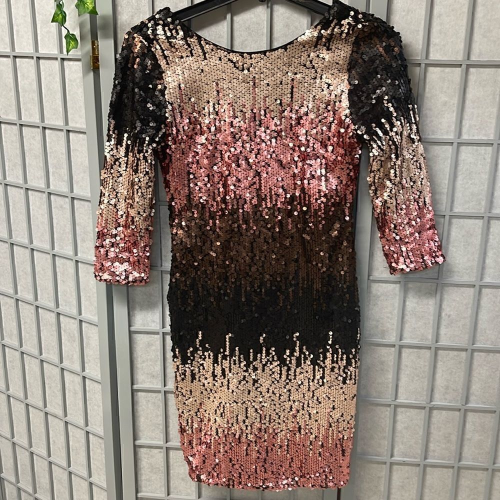 Little Mistress Sequin Dress, size 2.